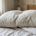 Skrivnost globokega spanca na naravnem puhu, ki vpliva na vaše počutje zjutraj skrivnost-globokega-spanca-na-naravnem-puhu-ki-vpliva-na-vase.webp.webp